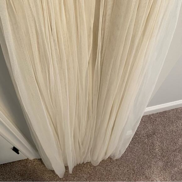 NWT Needle & Thread Bridal Cream Embellished Tulle Maxi Dress 4 - Picture 6 of 13